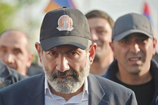 “Mxitaryan şousu”nun sifarişçisi ortaya çıxdı: Paşinyan zəng etdi